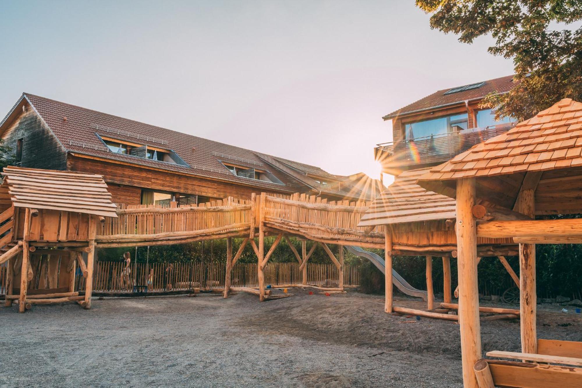 Gut Huegle Jugendzimmer Ravensburg Bagian luar foto